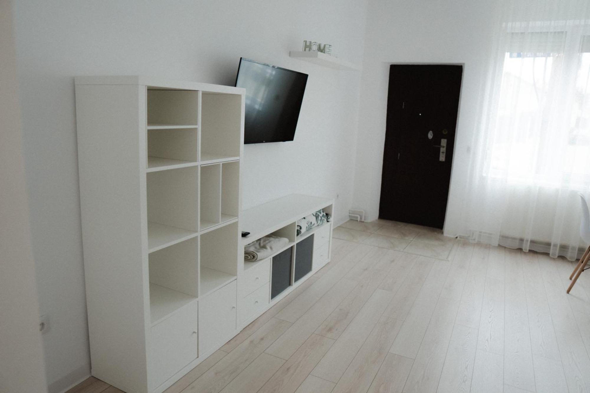 Paulaapartment&Rooms Oradea Exterior foto